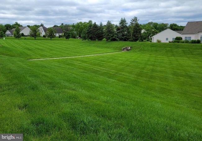 128 Hickory Ln, Townhouse with 3 bedrooms, 3 bathrooms and null parking in WYOMISSING PA | Image 22