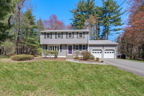 38 Flintlock Lane, Sudbury, MA, 01776 | Card Image
