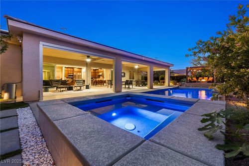 8396 Sweetwater Creek Way, Las Vegas, NV, 89113-4687 | Card Image