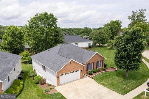 1419 Ramseur Ln, Winchester, VA, 22601-6739 | Card Image