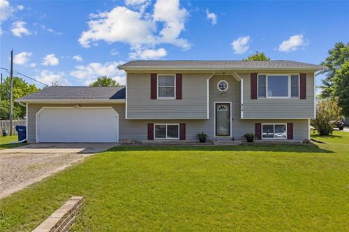 410 Hauser Ave, Urbana, IA, 52345-9005 | Card Image