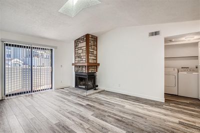 202 - 923 S Zeno Way, Condo with 1 bedrooms, 1 bathrooms and 1 parking in Aurora CO | Image 2