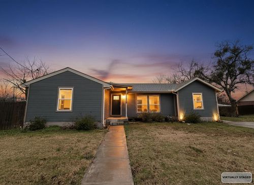 209 W County Line Rd, Royse City, TX, 75189-2507 | Card Image