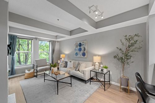 apt-305-645 N 1st St, Minneapolis, MN, 55401-1191 | Card Image