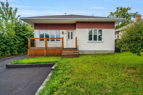 9 Rue Brousseau, Québec, QC, G2A2R2 | Card Image