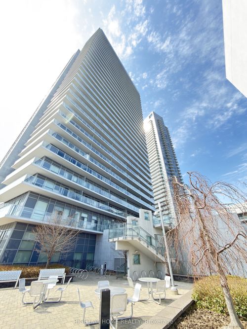 2803-275 Yorkland Rd, North York, ON, M2J0B4 | Card Image