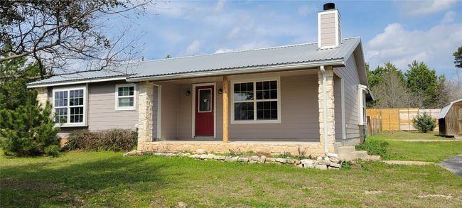 195 Cardinal Dr, House other with 3 bedrooms, 2 bathrooms and 6 parking in Paige TX | Image 25