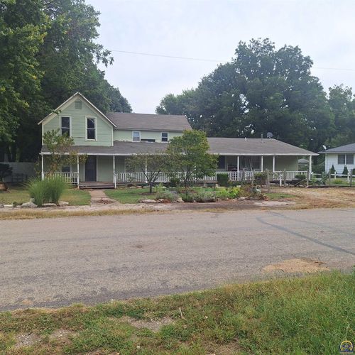 206 E 2nd St, Eskridge, KS, 66423 | Card Image