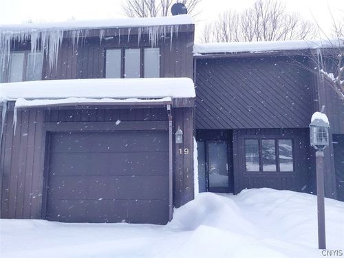19 Jarvis Drive, Manlius, NY, 13104 | Card Image