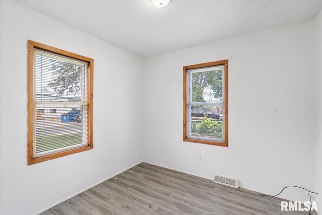 606 8 Th Ave W, House other with 2 bedrooms, 1 bathrooms and null parking in Milan IL | Image 7