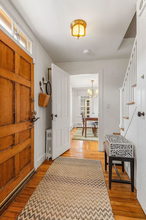 69 Cranfield St, New Castle, NH, 03854-4453 | Card Image