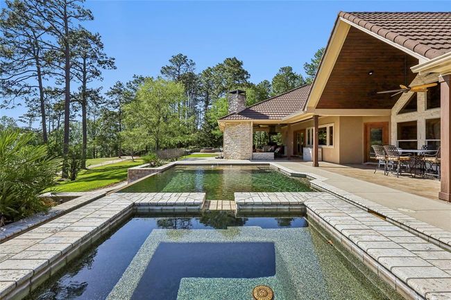 225 Mcgregor Dr, House other with 3 bedrooms, 4 bathrooms and null parking in Brookeland TX | Image 35