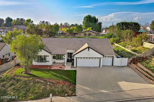 221 Hazelridge Ct, Simi Valley, CA, 93065-5903 | Card Image