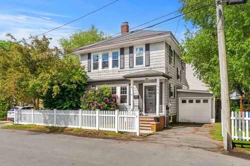 14 Curry Cir, Swampscott, MA, 01907-1810 | Card Image