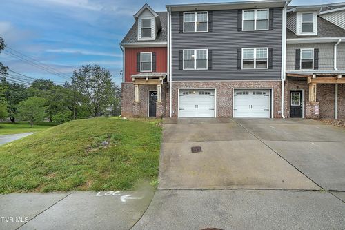 101-101 Smartview Ln, Abingdon, VA, 24210-2371 | Card Image