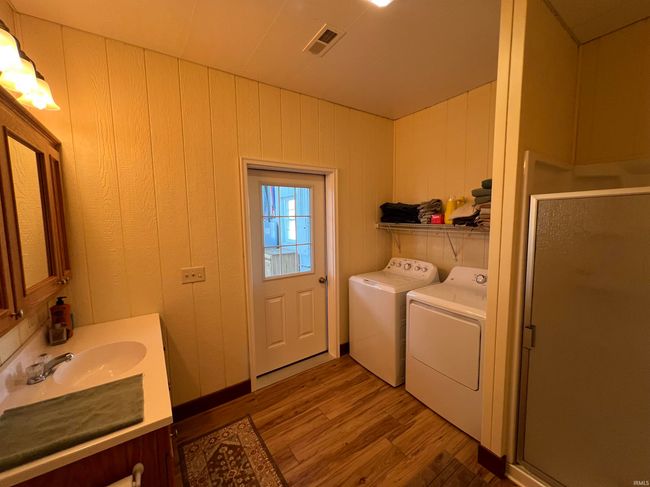 410 W Burress Rd, House other with 2 bedrooms, 2 bathrooms and null parking in Dale IN | Image 17