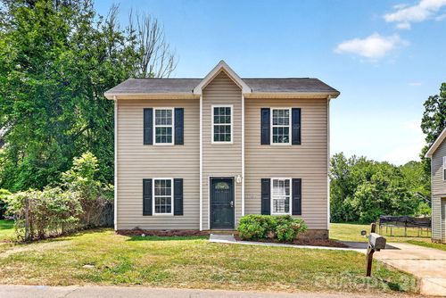 3335 Avalon Ave, Charlotte, NC, 28208-3378 | Card Image