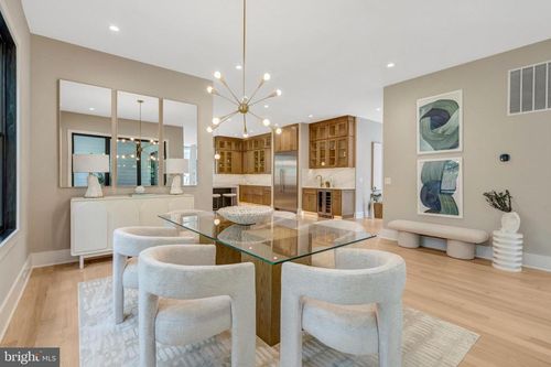 7400 Churchill Rd, MCLEAN, VA, 22101-2006 | Card Image