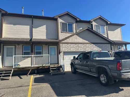 303-10150 121 Ave, Grande Prairie, AB, T8V8H2 | Card Image