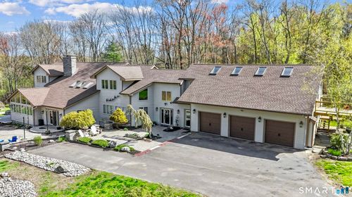 500 Thrall Ave, Suffield, CT, 06078-2336 | Card Image
