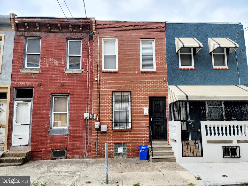 4th St, Philadelphia, PA 19133