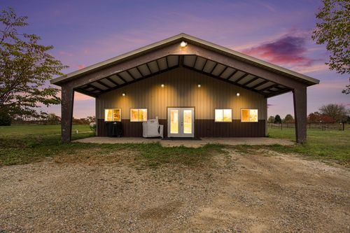 1009 W Chicago Rd, Bronson, MI, 49028-9418 | Card Image