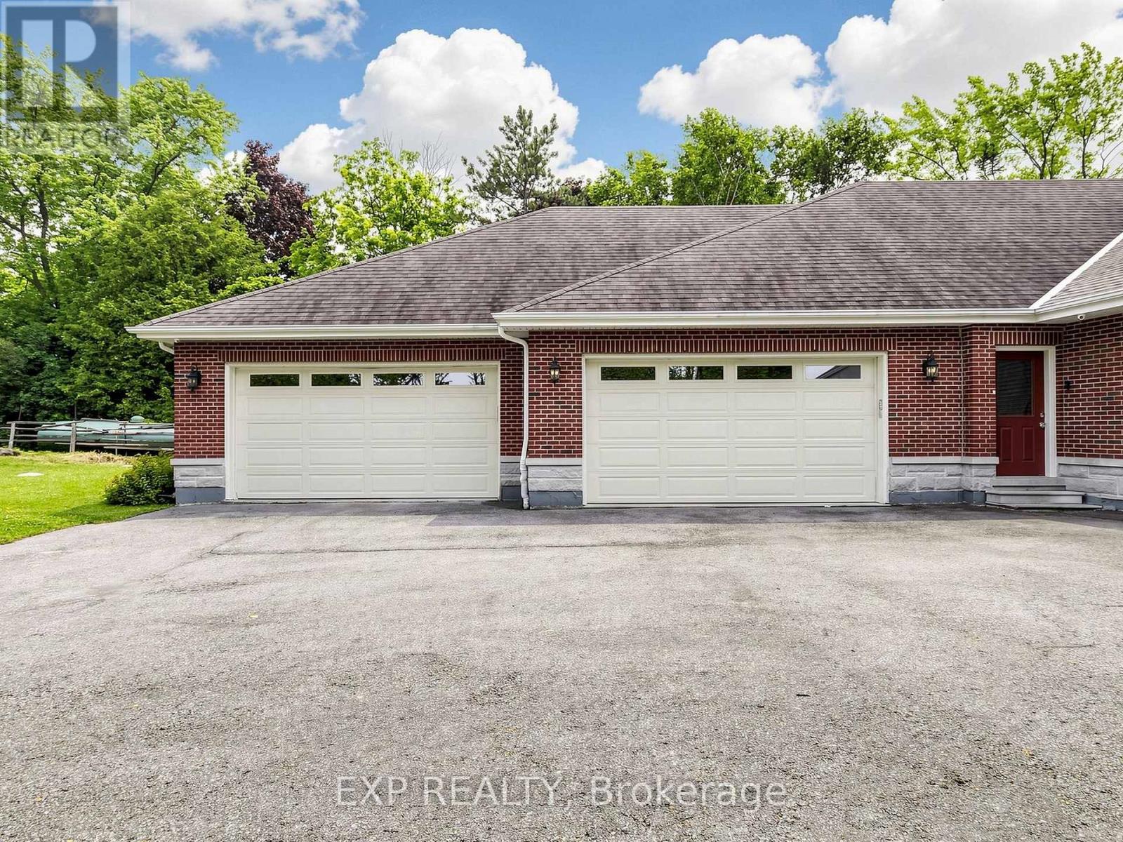 Residential in Whitchurch-Stouffville 5
