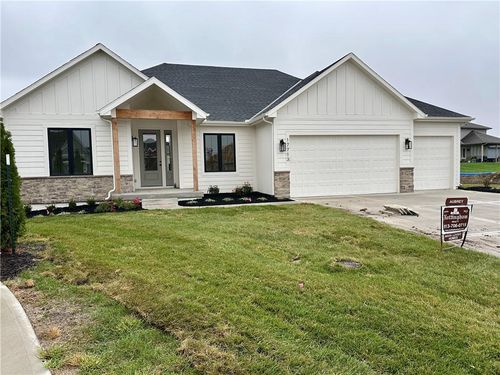 17713 S Brockway St, Olathe, KS, 66062-2848 | Card Image