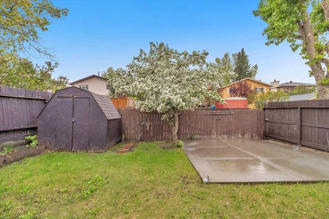 84 Shawmeadows Crescent Sw, House other with 4 bedrooms, 2 bathrooms and 1 parking in Calgary AB | Image 33