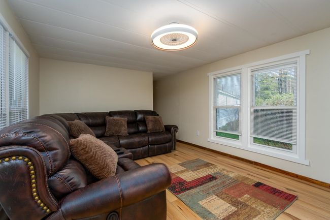 3 Hunter Blvd, House other with 2 bedrooms, 1 bathrooms and null parking in Londonderry NH | Image 17