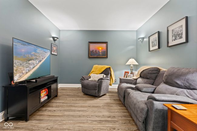 1675 Devonshire Dr, House other with 5 bedrooms, 5 bathrooms and null parking in Seymour IN | Image 48