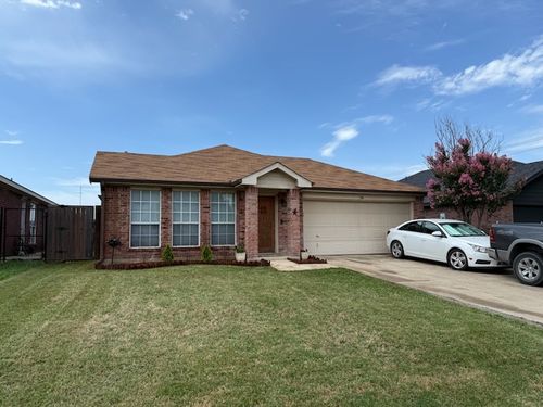 704 Cooper Ln, Royse City, TX, 75189-8207 | Card Image