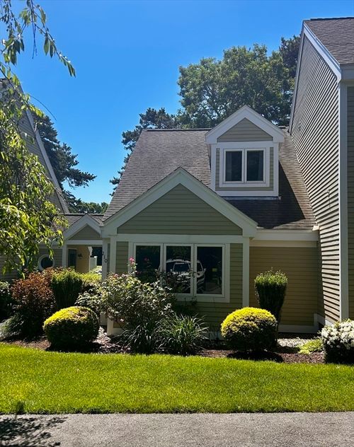 210-210 Billington Ln, Brewster, MA, 02631-3045 | Card Image