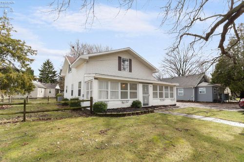 1944 Ashcroft Dr, Oregon, OH, 43616-4579 | Card Image