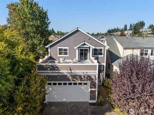 123 Ne Whimbrel Ln, Poulsbo, WA, 98370-6538 | Card Image