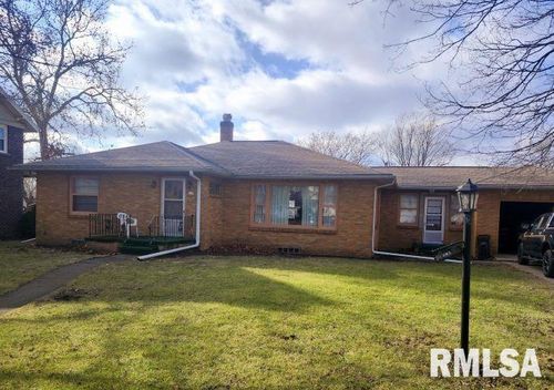 210 S Hickory Street, Wenona, IL, 61377 | Card Image