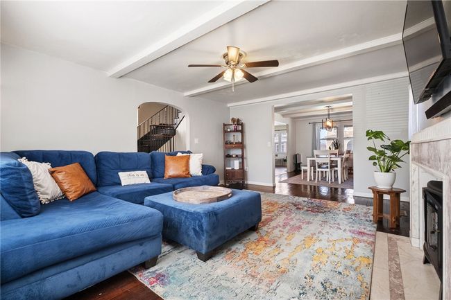 527 Verona St, House other with 4 bedrooms, 4 bathrooms and 2 parking in Braddock PA | Image 11