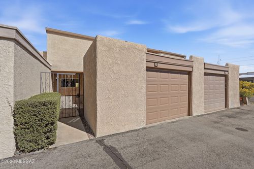 3750 N Country Club Road, Tucson, AZ, 85716 | Card Image