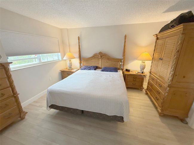 APT-406 - 140 Ne 28 Th Ave, Condo with 2 bedrooms, 2 bathrooms and null parking in Pompano Beach FL | Image 16
