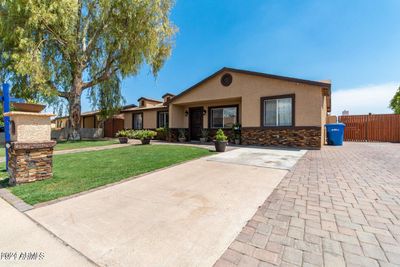 3613 E Surrey Avenue, House other with 4 bedrooms, 2 bathrooms and null parking in Phoenix AZ | Image 3