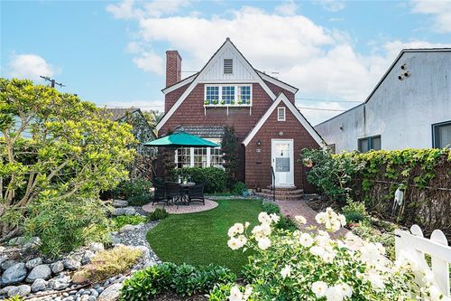 62 61st Pl, Long Beach, CA, 90803-5669 | Card Image