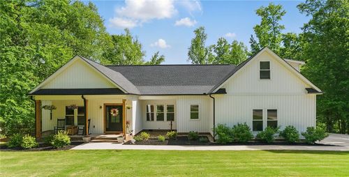 109 Yamassee Trl, Belton, SC, 29627-7206 | Card Image