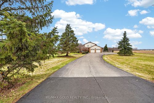 752 Old School Road, Caledon, ON, L7C0V6 | Card Image