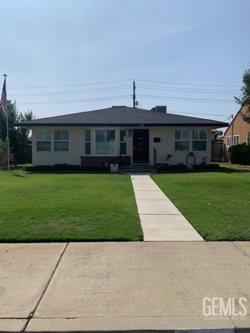 2701 Truxtun Ave, Bakersfield, CA, 93301-3305 | Card Image