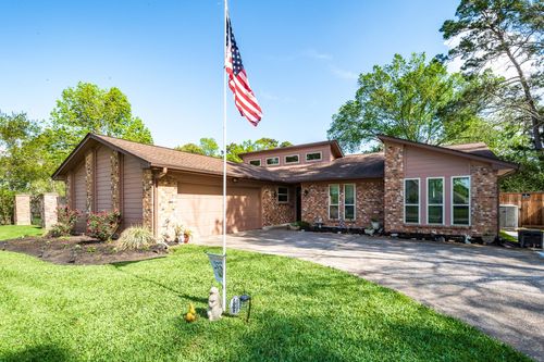 2002 Indian Shores Rd, Crosby, TX, 77532-3226 | Card Image