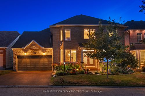 12 Greenpointe Dr, Nepean, ON, K2J4T9 | Card Image