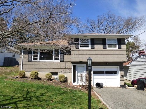 25 Kearney St, Dover, NJ, 07801-5317 | Card Image