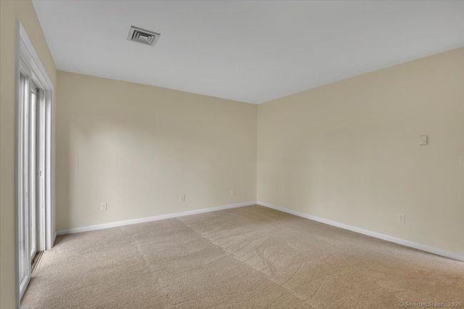 APT-7 - 10 Cianci Ave, Condo with 2 bedrooms, 2 bathrooms and null parking in Plainville CT | Image 10