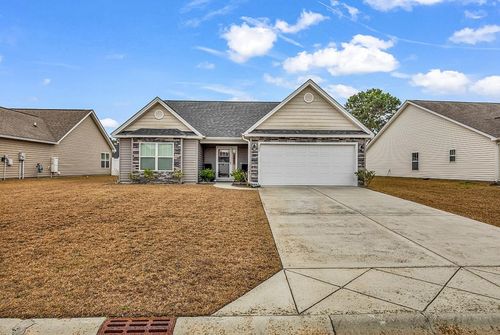 323 Borrowdale Dr, Conway, SC, 29526-9482 | Card Image