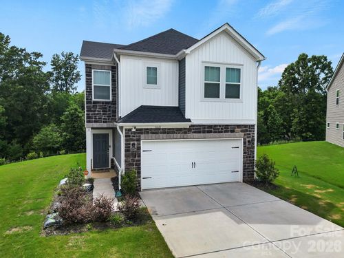 660 Citriadora St, Fort Mill, SC, 29715-8219 | Card Image